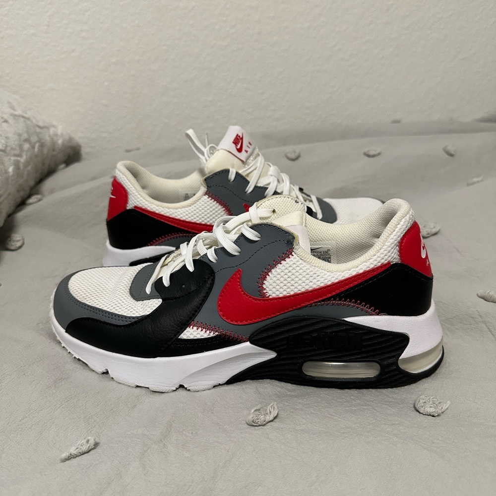 Nike Air Max Sneakers - Red, Black, White